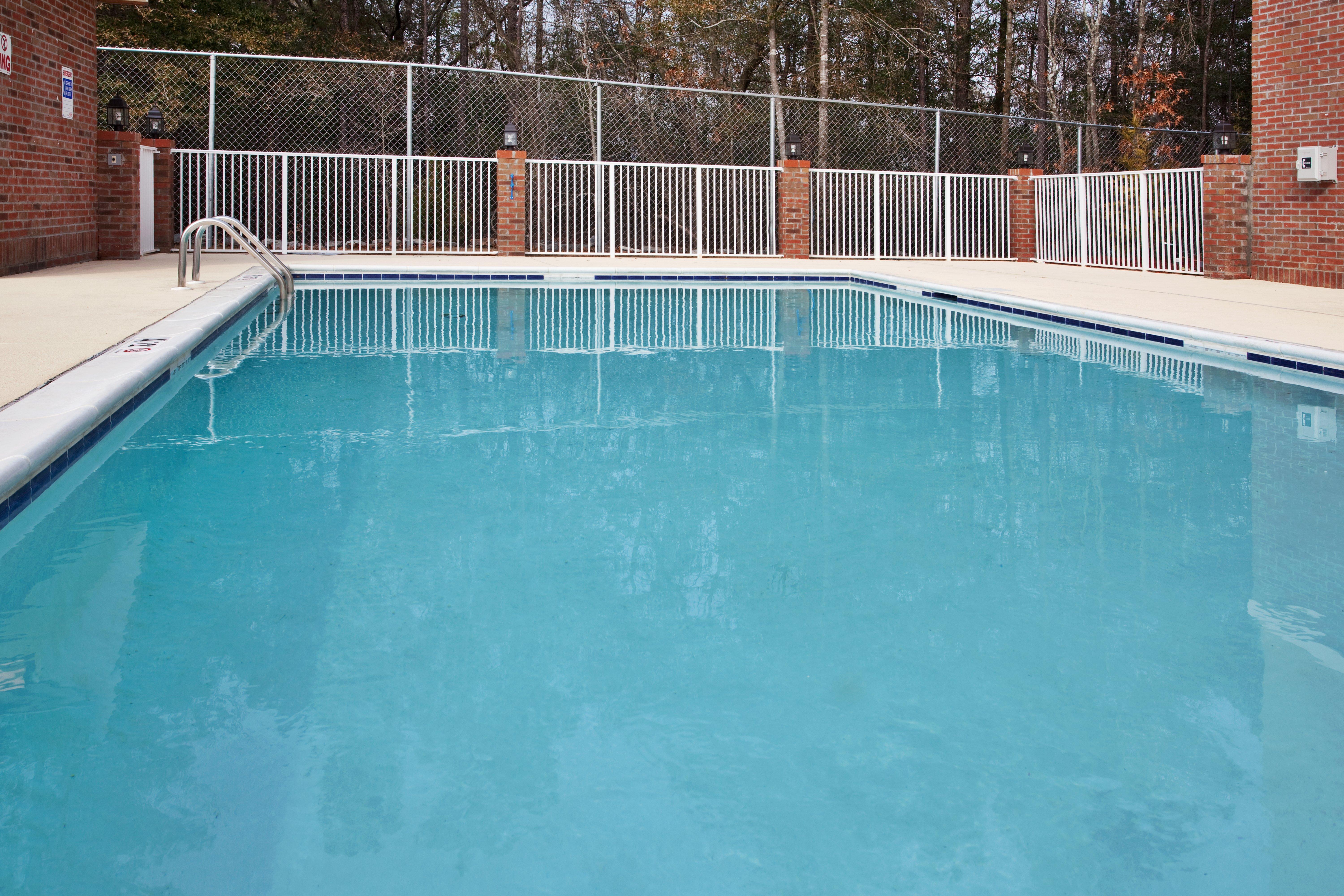 Holiday Inn Express Hotel & Suites Hope Mills-Fayetteville Airport By Ihg Εξωτερικό φωτογραφία