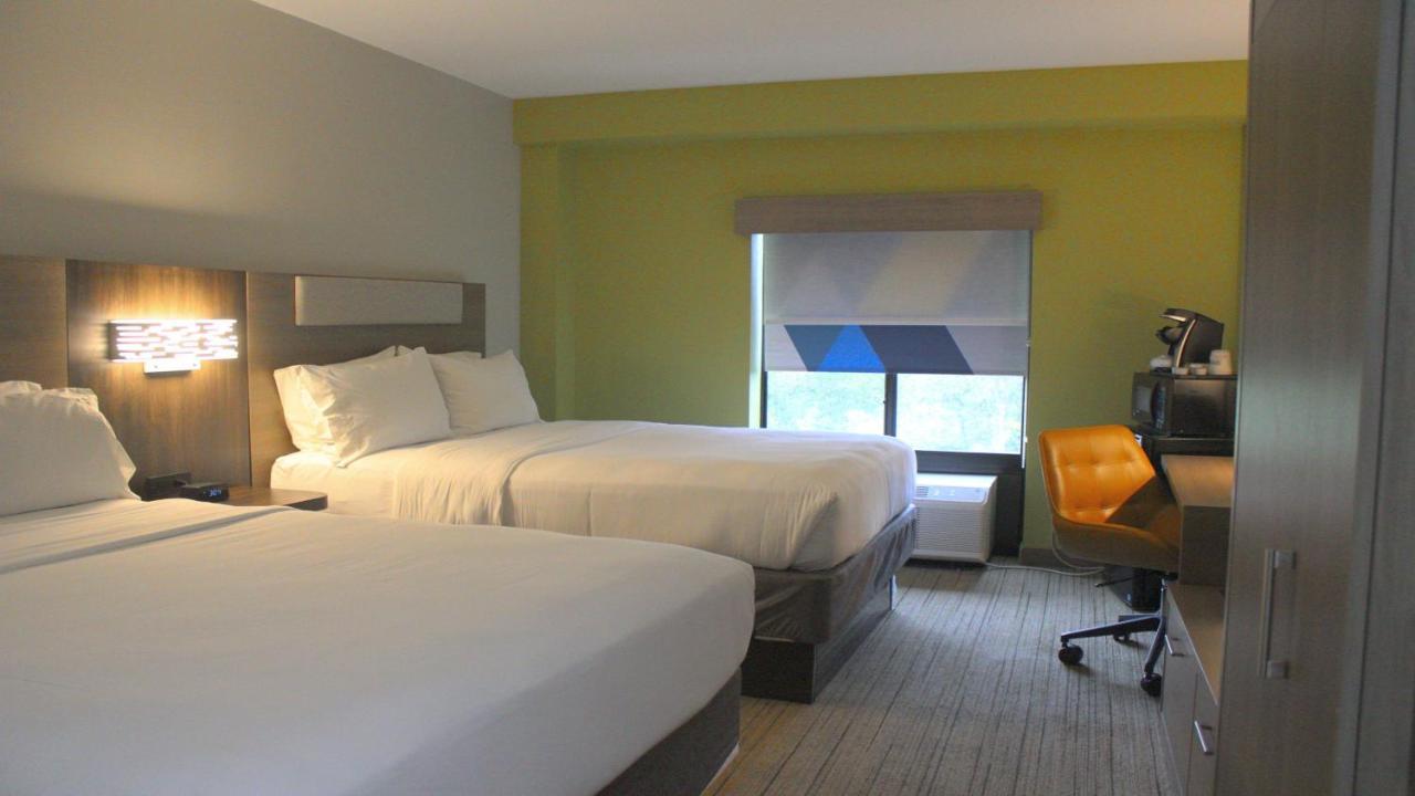 Holiday Inn Express Hotel & Suites Hope Mills-Fayetteville Airport, An Ihg Hotel Εξωτερικό φωτογραφία