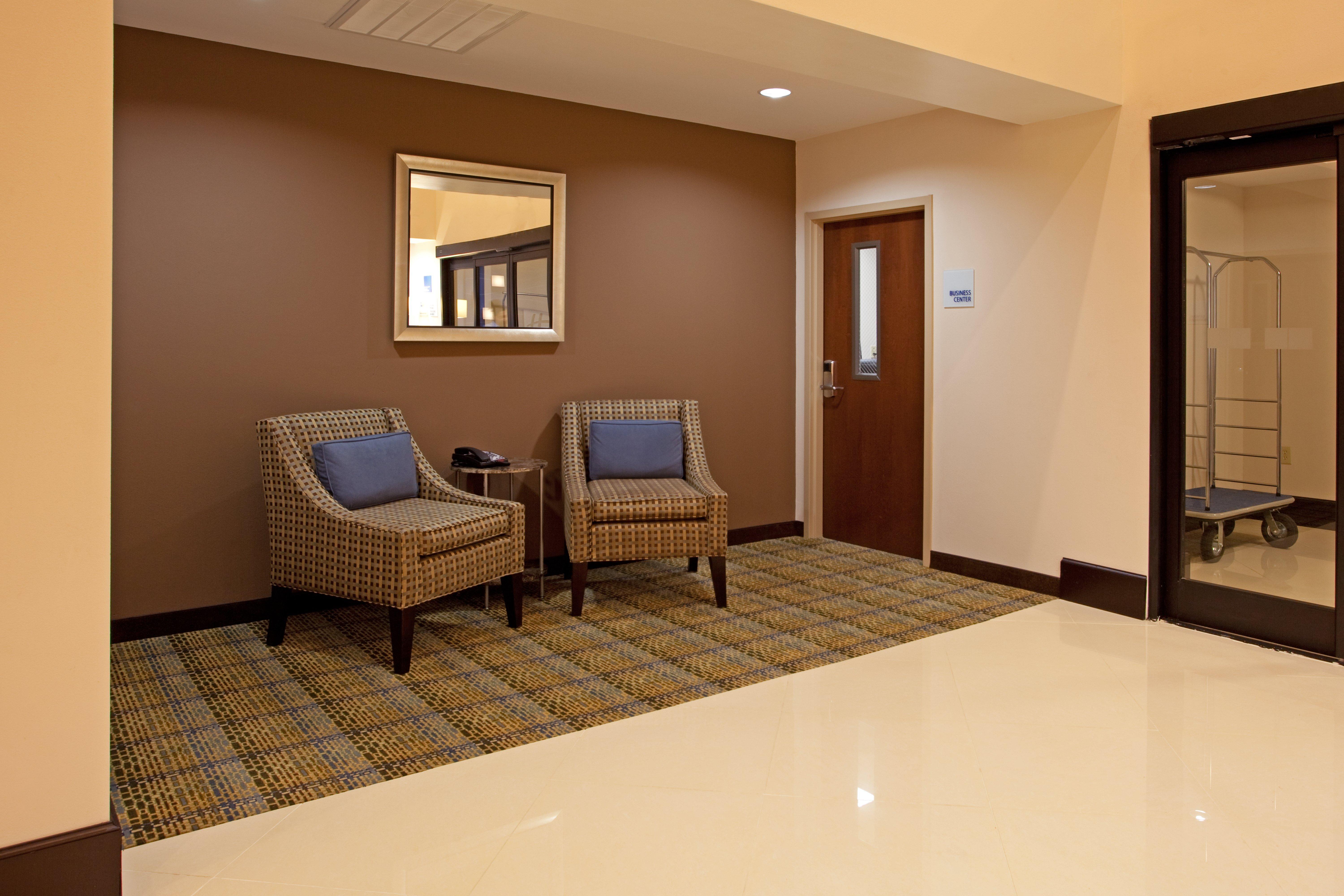 Holiday Inn Express Hotel & Suites Hope Mills-Fayetteville Airport, An Ihg Hotel Εξωτερικό φωτογραφία