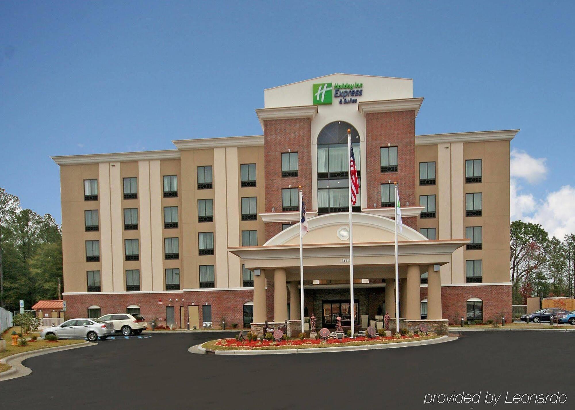 Holiday Inn Express Hotel & Suites Hope Mills-Fayetteville Airport, An Ihg Hotel Εξωτερικό φωτογραφία